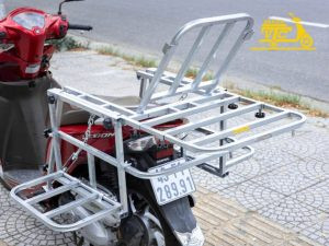 Baga với hai cánh lắp ráp, lý tưởng để chở ghế văn phòng bằng xe máy