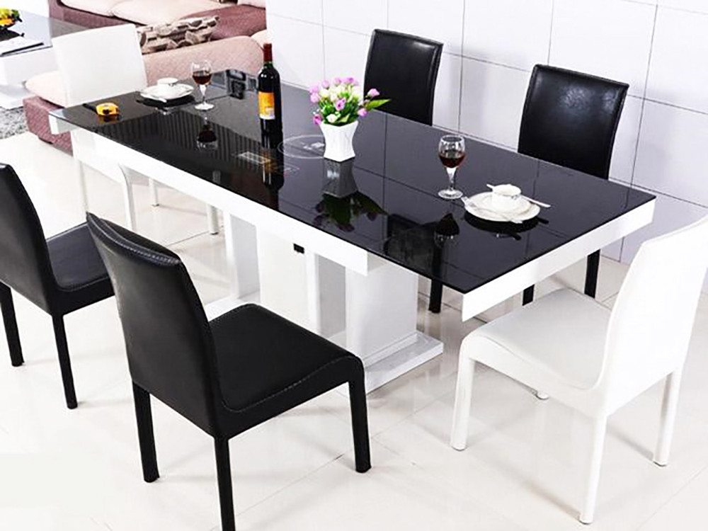 Bàn ăn gỗ mặt đá có ngăn dưới tiện lợi