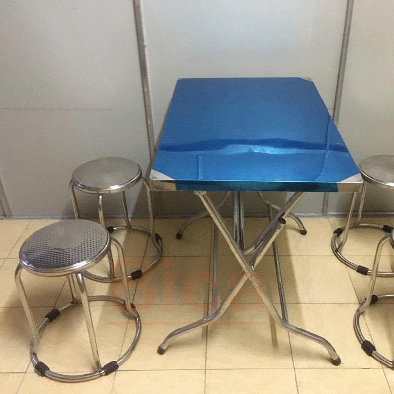 bàn ăn inox chữ nhật với 6 ghế cho không gian bếp