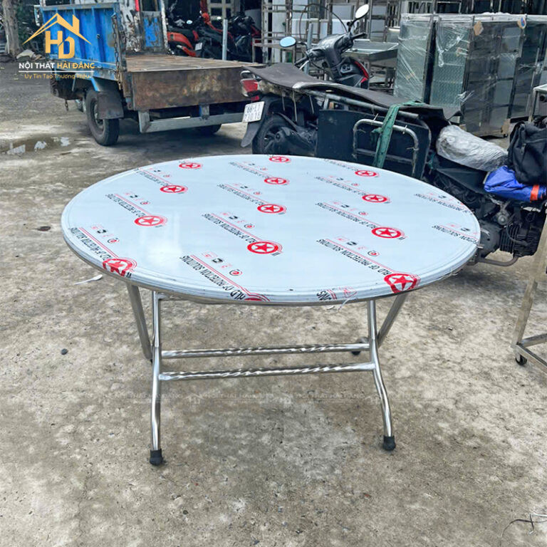 Bàn ăn inox