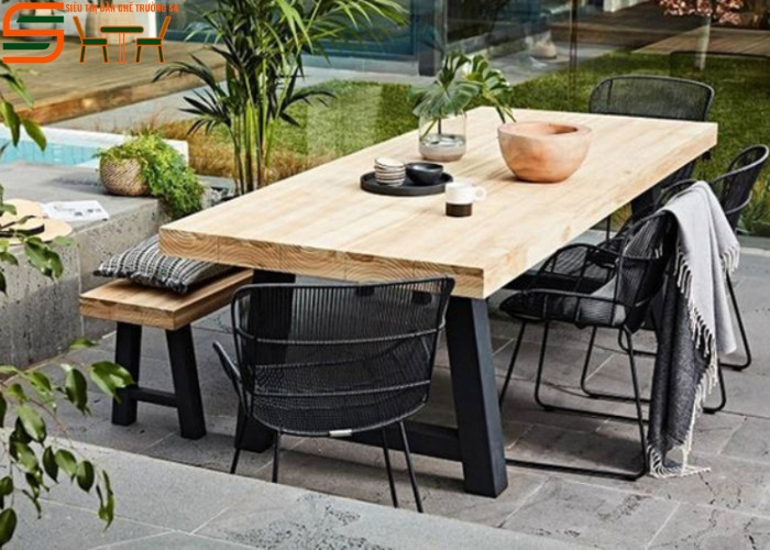 Bàn ăn khung sắt hộp chữ nhật cho căn hộ chung cư