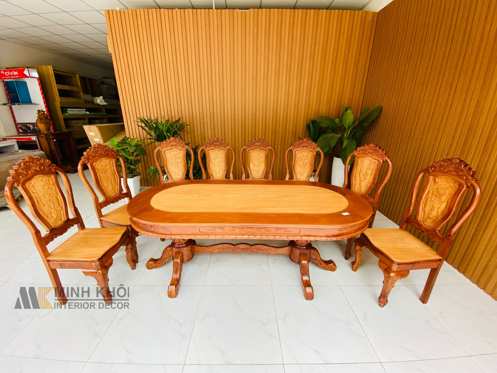 Bàn ghế ăn theo phong cách cổ điển