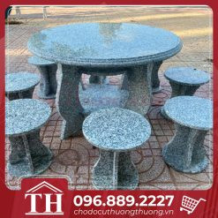 Bàn ghế đá granite thanh lý bền bỉ cho không gian ngoại thất