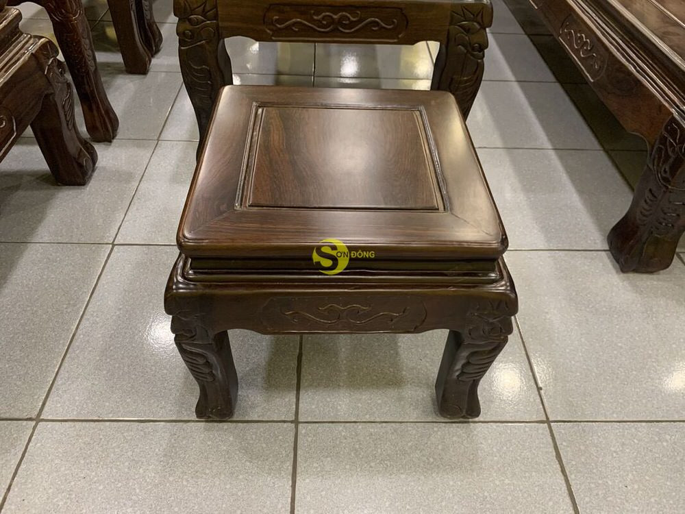Bàn ghế gỗ chiu liu cổ điển sang trọng