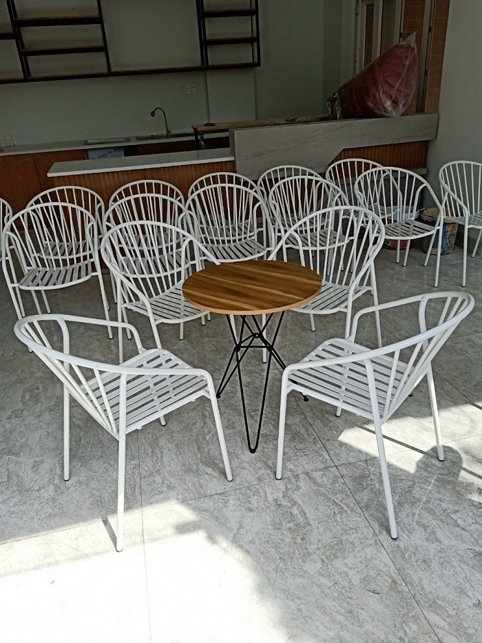 Bàn ghế sân thượng khung sắt
