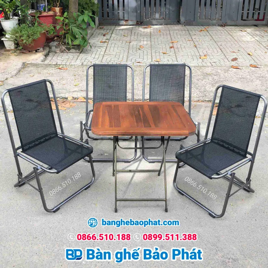 Bàn ghế vỉa hè khung sắt sơn tĩnh điện bền bỉ, dễ vệ sinh