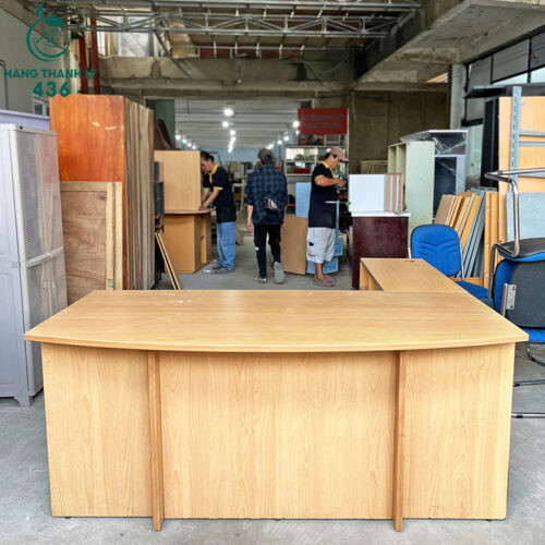 Bàn giám đốc gỗ cũ góc L thanh lý rộng rãi