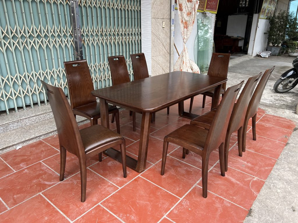 Bàn gỗ chân quỳ nguyên khối phong cách mộc