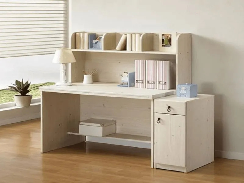 Bàn học cấp 1 nhiều màu sắc an toàn