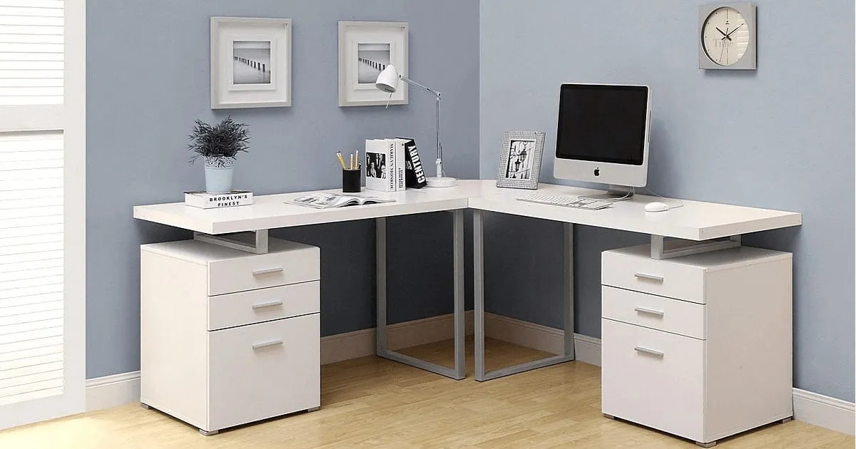 Bàn học sinh có nơi đặt máy tính