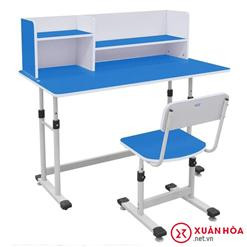 bàn học sinh Xuân Hòa có giá sách màu xanh hiện đại