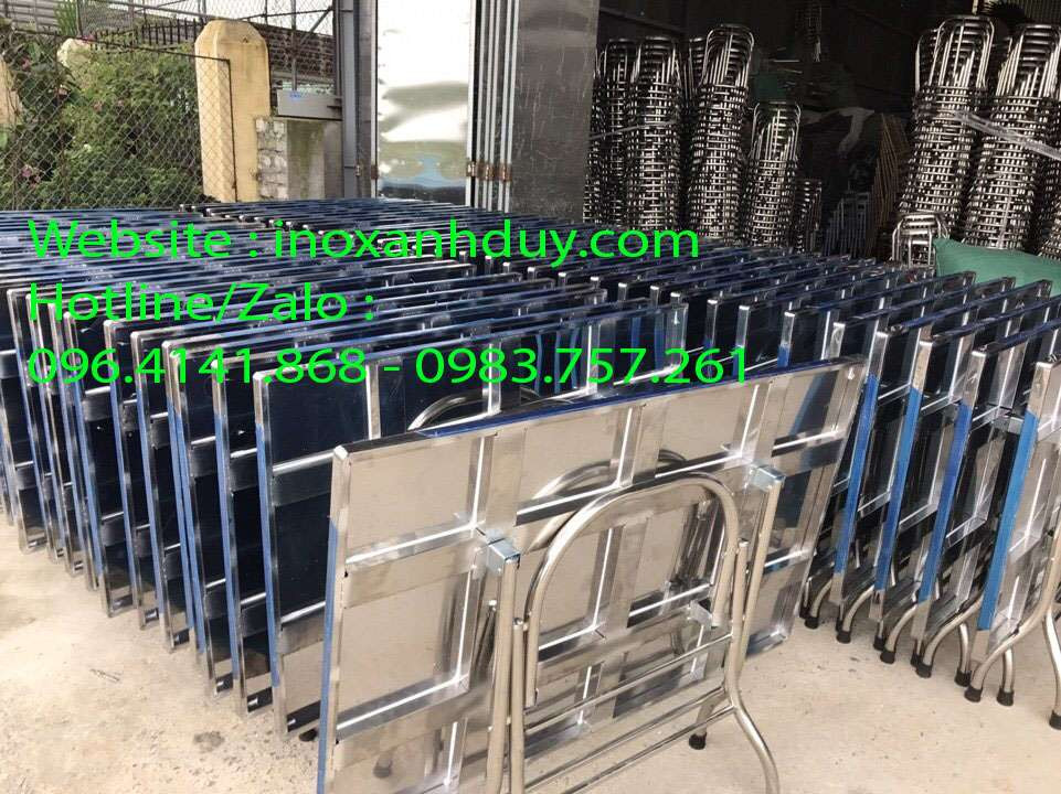 Bàn inox chữ nhật cũ tiện lợi cho nhà hàng