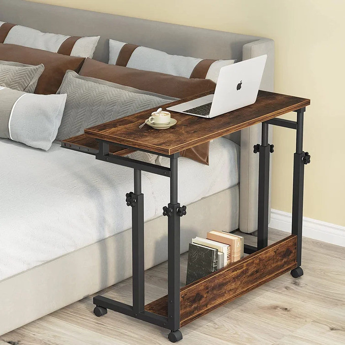 Bàn làm việc điều chỉnh độ cao phù hợp không gian hẹp