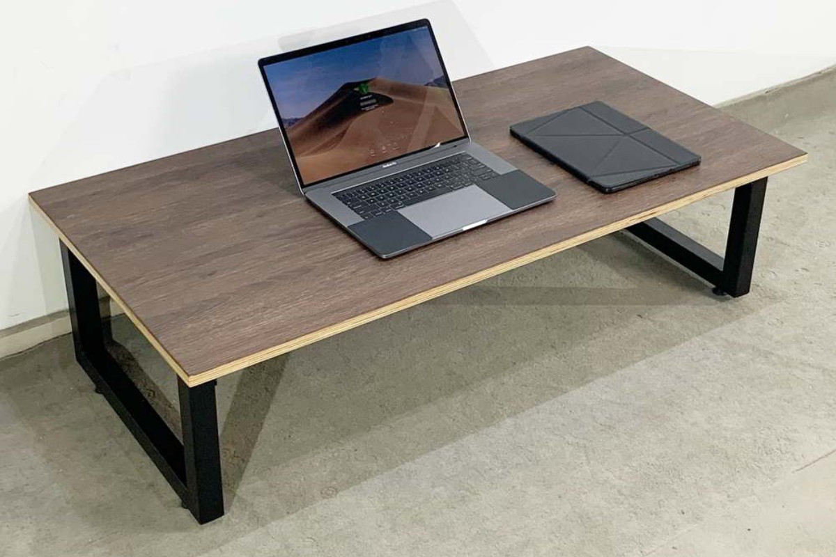 Bàn làm việc kiểu Nhật chân thấp gỗ công nghiệp hiện đại