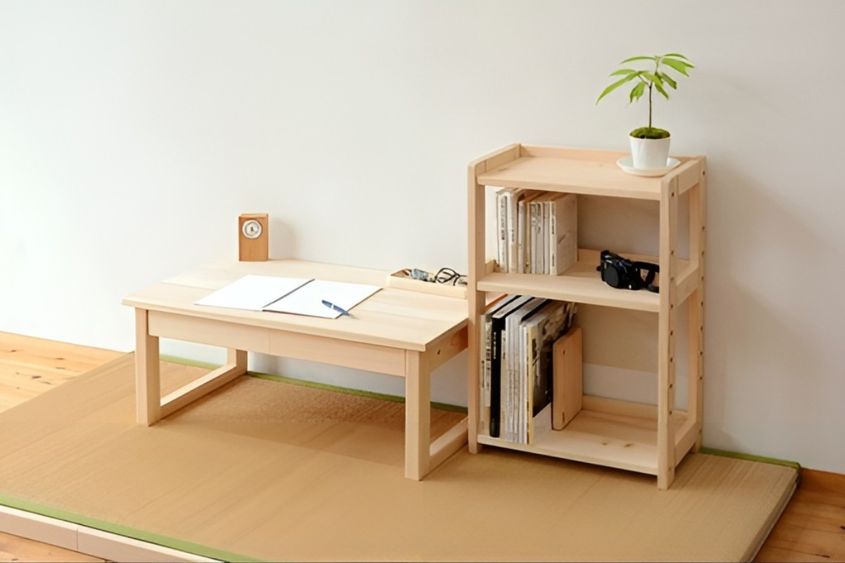 Bàn làm việc kiểu Nhật gỗ thấp chắc chắn và bền bỉ