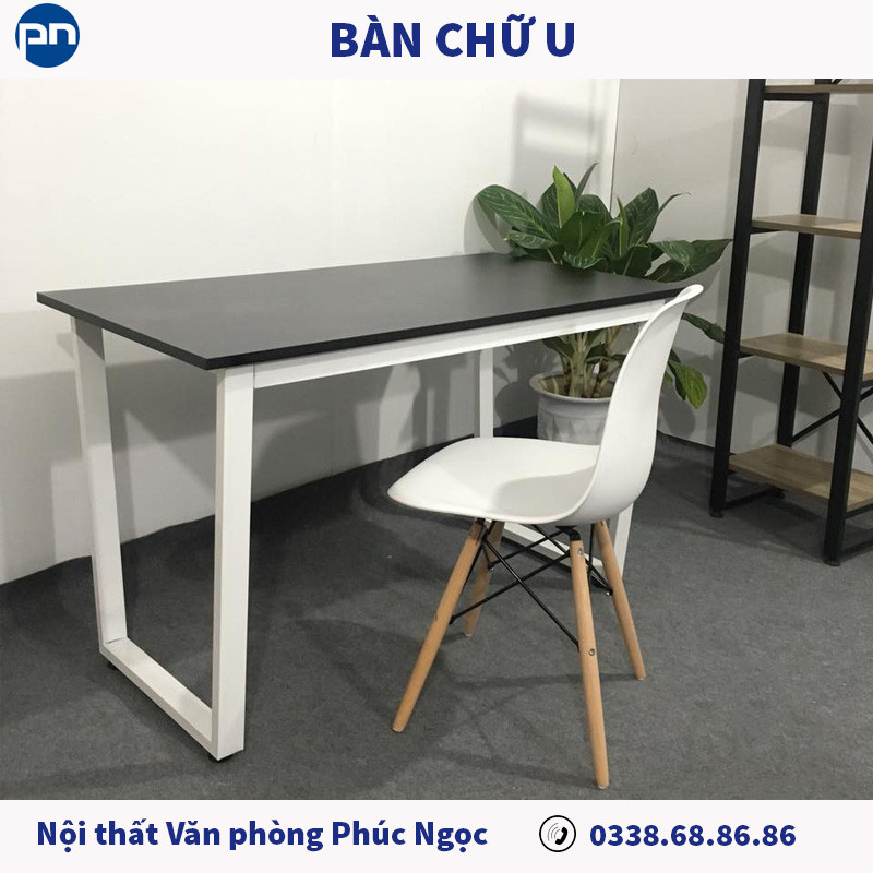 Bàn máy tính chữ U đơn giản nhưng vững chắc cho phòng gaming nhỏ