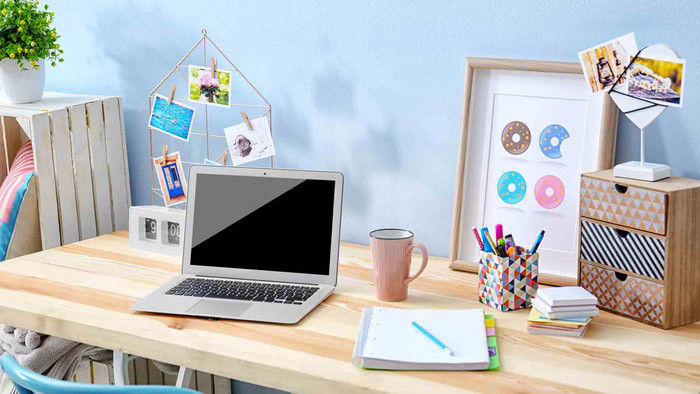 Bảng ghim giúp bàn làm việc trở nên gọn gàng và dễ quản lý