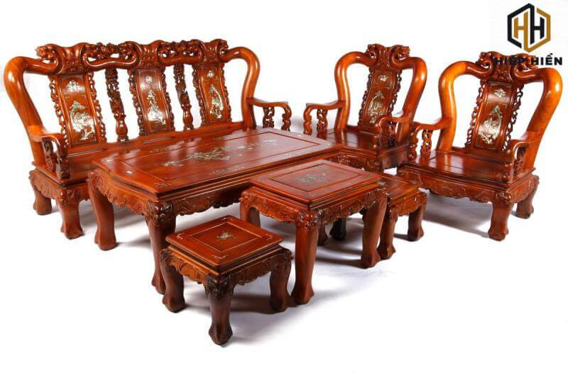 Bộ bàn ghế Đồng Kỵ gỗ gụ Minh Quốc Triện, một biểu tượng của sự tài hoa và thịnh vượng.