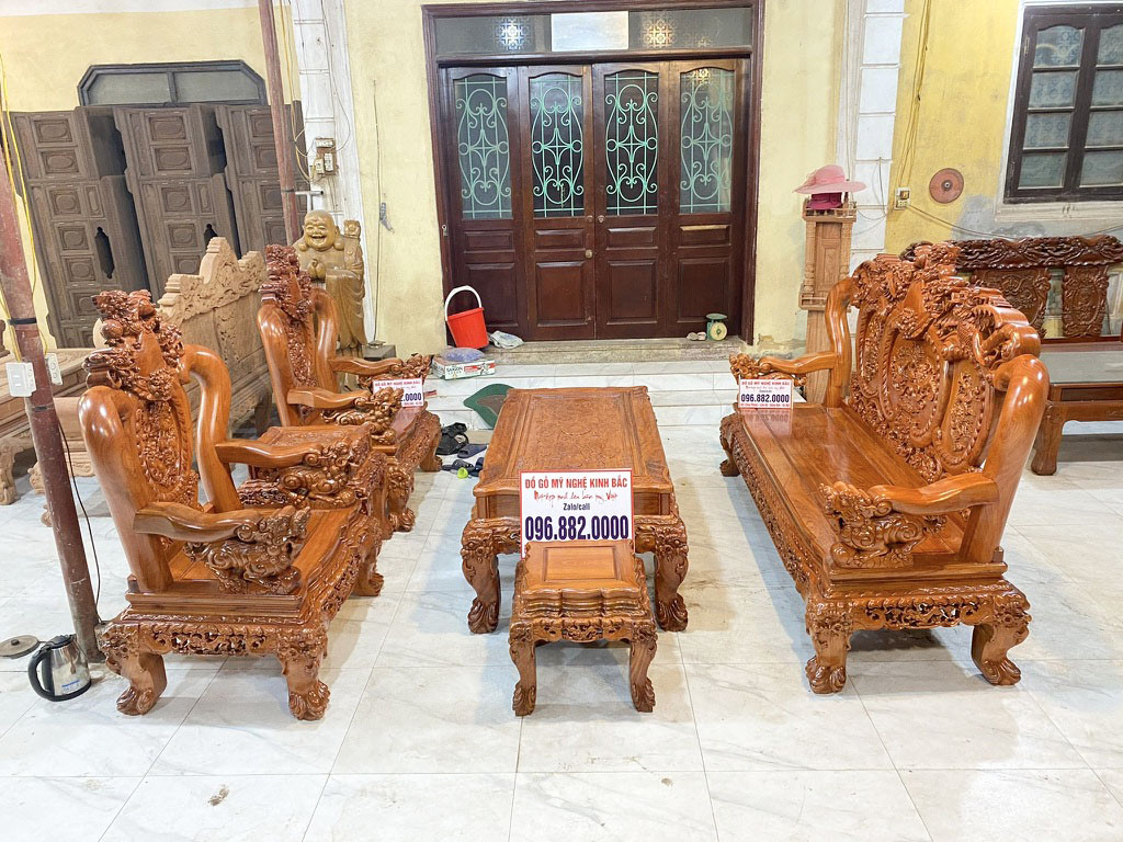 Bộ bàn ghế đồng kỵ Minh Quốc Nghê Bảo Đỉnh cột 12 chân 14 gỗ hương đá
