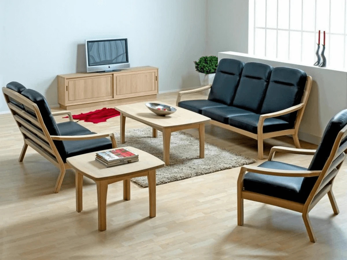Bộ bàn ghế gỗ giá 3 triệu phong cách châu Âu