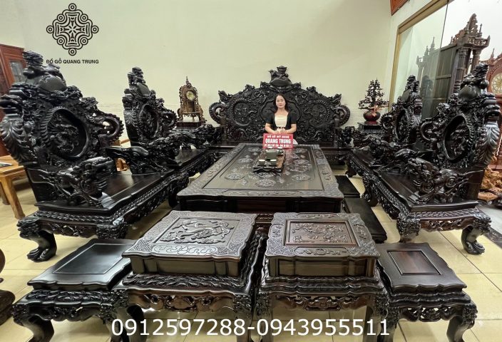 Bộ bàn ghế gỗ mun sừng rồng đỉnh 17 món tại phòng khách sang trọng