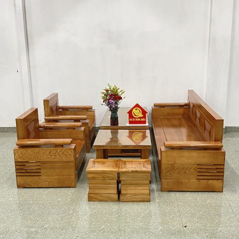 Bộ Bàn Ghế Gỗ Tiếp Khách: Nét Đẹp Hoàn Mỹ Cho Không Gian Sang Trọng Bộ bàn ghế gỗ tiếp khách bằng gỗ sồi tự nhiên, màu sắc ấm áp
