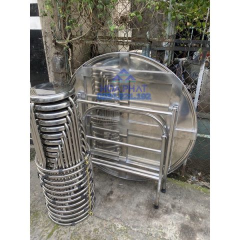 bộ bàn ghế inox đơn giản cho không gian phòng ăn nhỏ