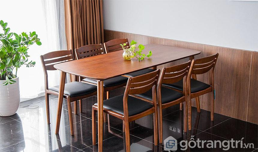 Bộ bàn ghế phòng ăn đẹp 2024 làm từ gỗ tự nhiên, đảm bảo chất lượng và độ bền