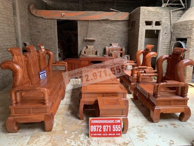 Bộ bàn ghế Tần Thủy Hoàng tay liền cột 14 gỗ Hương Đá