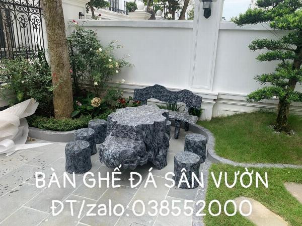 Bộ bàn ghế xi măng giả đá cẩm thạch màu xám trắng sang trọng cho không gian ngoài trời