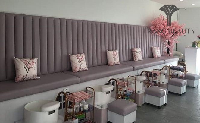 Bồn rời giúp ghế làm móng chân tiết kiệm không gian hiệu quả