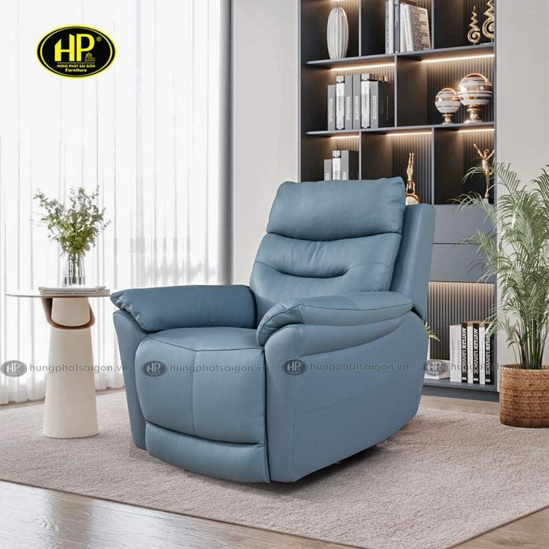 Cách trang trí ghế sofa đơn 1 chỗ ngồi với cây xanh và bàn trà nhỏ