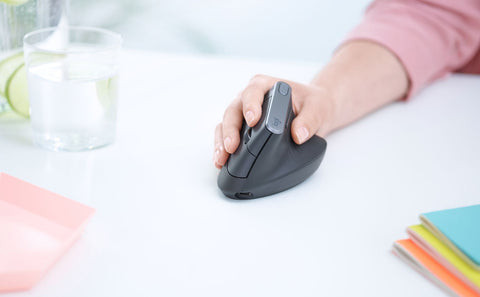 Cấu tạo ghế ergonomic với các điểm điều chỉnh chính hỗ trợ tư thế ngồi đúng