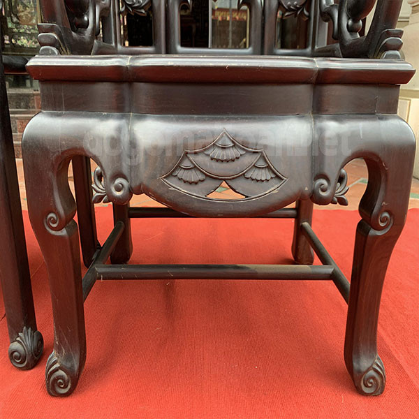 Chân ghế bộ bàn ghế thái sư thiết kế tinh xảo