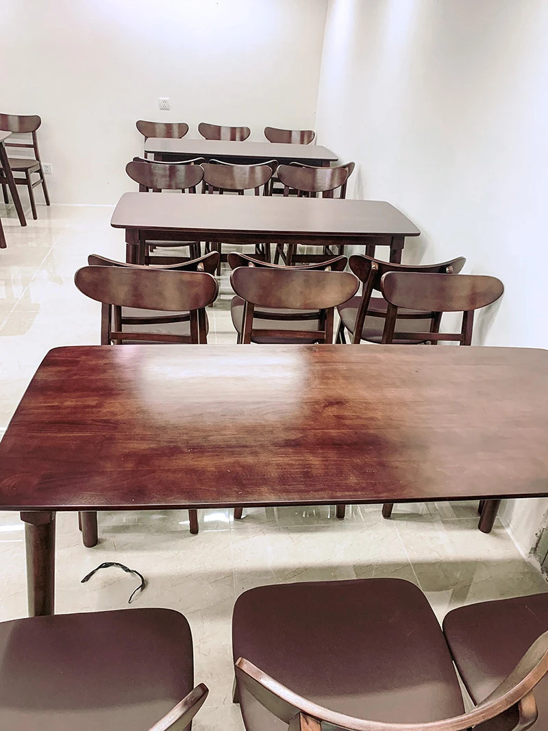 Chi tiết bộ bàn ăn Mango 4 ghế gỗ cao su tự nhiên màu nâu walnut
