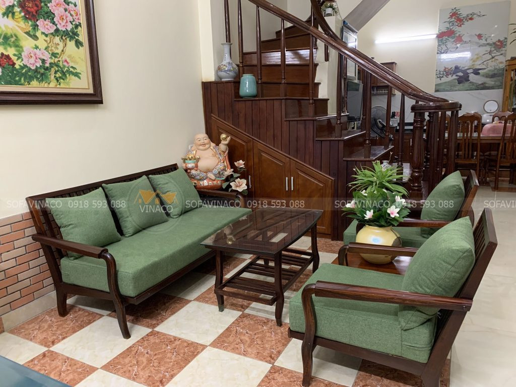 Đệm ghế gỗ màu xanh rêu độc đáo