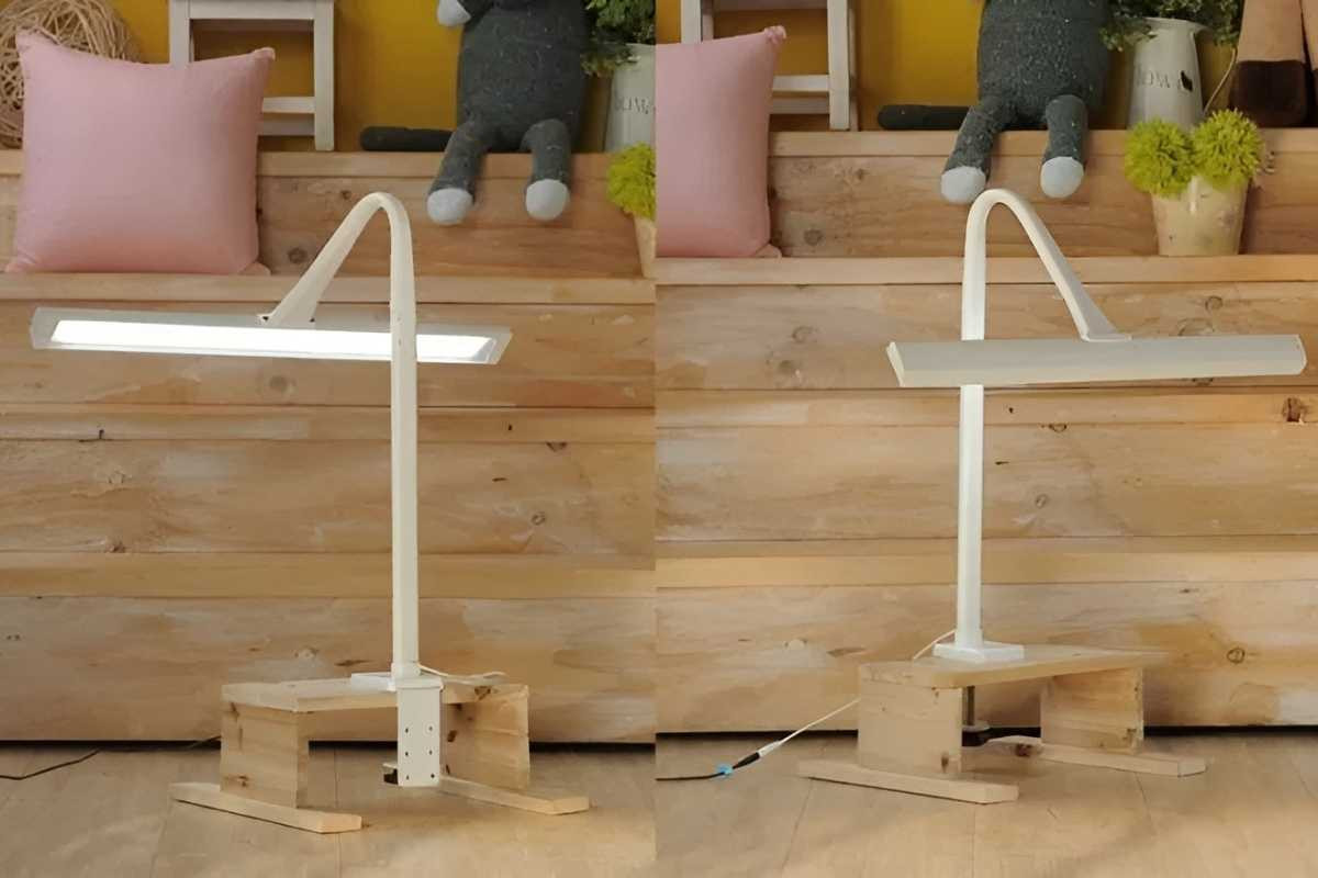 Đèn bàn kẹp cảm ứng