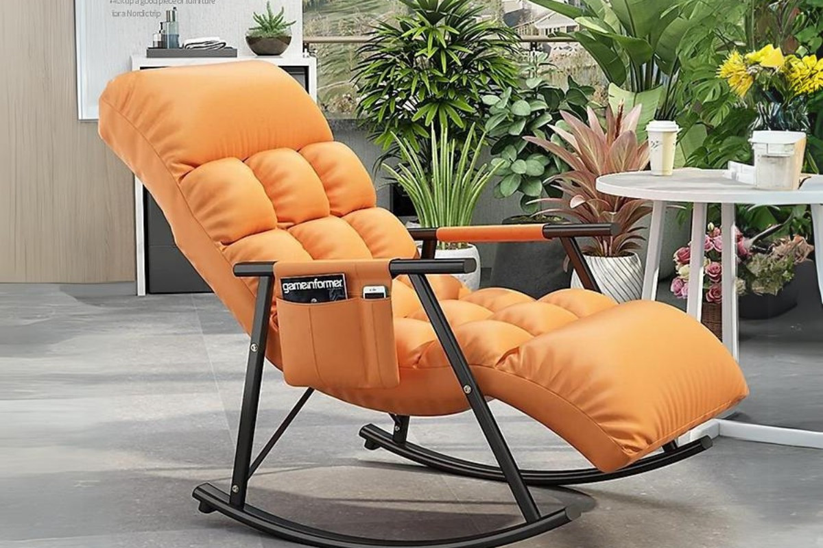 Ghế bập bênh gỗ thư giãn phong cách cổ điển