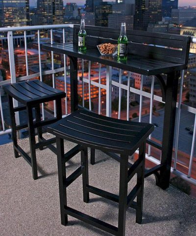 Ghế bar là lựa chọn hoàn hảo cho ban công
