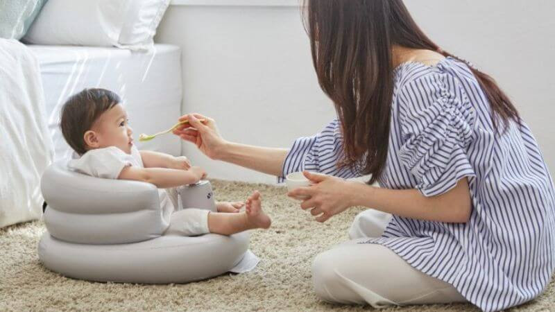 Ghế cho trẻ tập ngồi