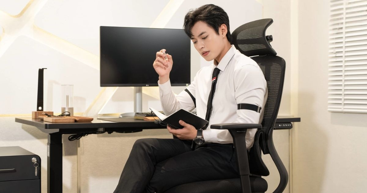 Ghế công thái học giá rẻ giúp phòng ngừa bệnh văn phòng hiệu quả
