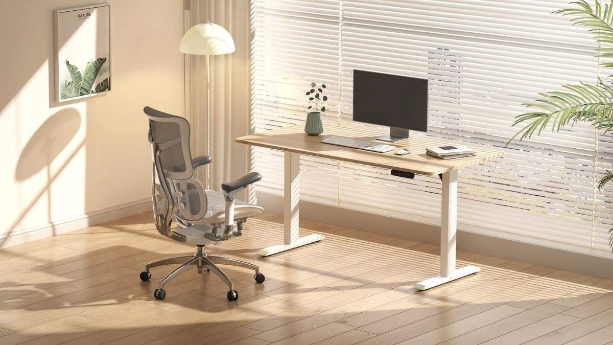 Ghế công thái học SIHOO M57 màu đen với thiết kế hiện đại, nhiều tính năng điều chỉnh