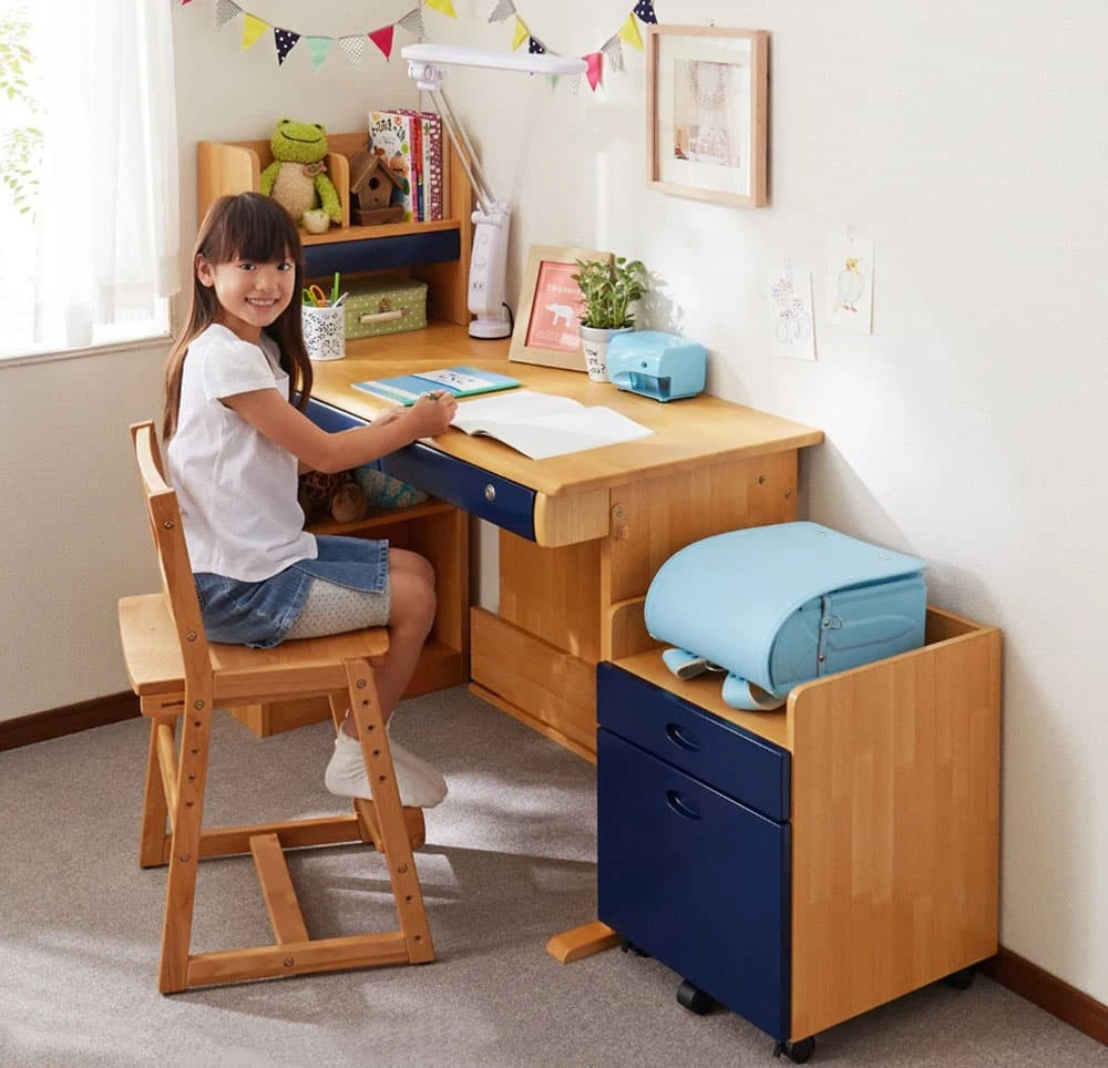 Ghế gỗ cho học sinh cấp 3 đa dạng mẫu mã