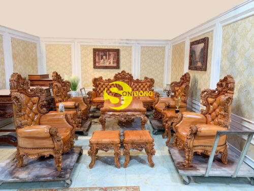 Ghế gỗ cổ điển làm từ gỗ gõ đỏ quý hiếm, bền đẹp