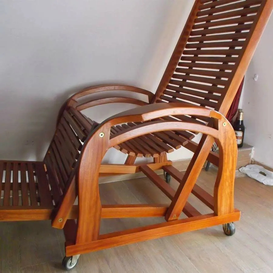 Ghế gỗ nằm giúp thư giãn tinh thần