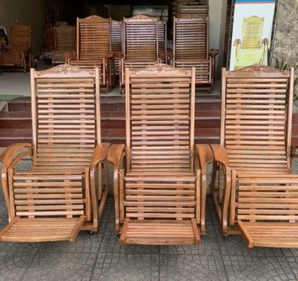Ghế gỗ thư giãn không có đệm massage chân