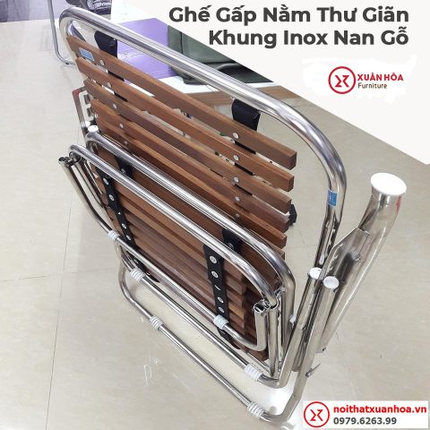 Ghế gỗ xếp nằm thư giãn với khung inox và nan gỗ keo