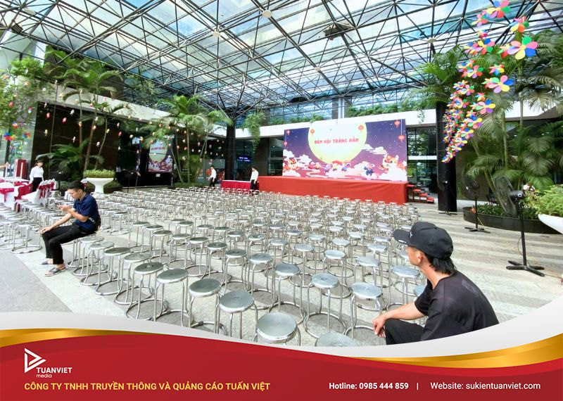 Ghế inox cho sự kiện chuyên nghiệp