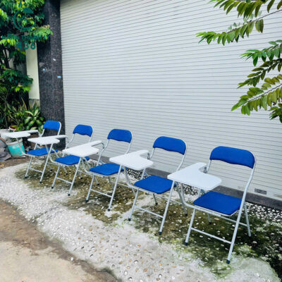 ghế liền bàn học sinh thanh lý màu xanh dương cho không gian học tập