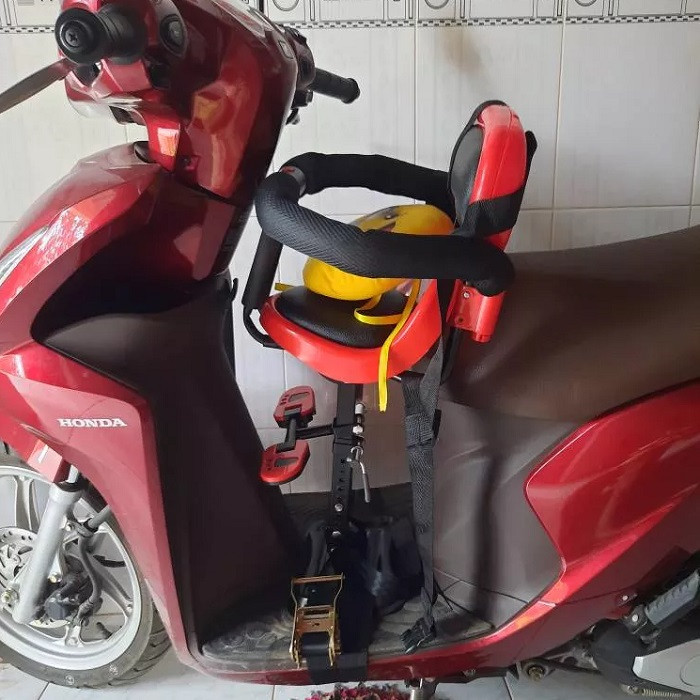 Ghế ngồi xe máy cho trẻ em xe Vision có giảm xóc